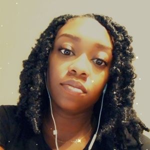 Meet your Posher, Kennisha